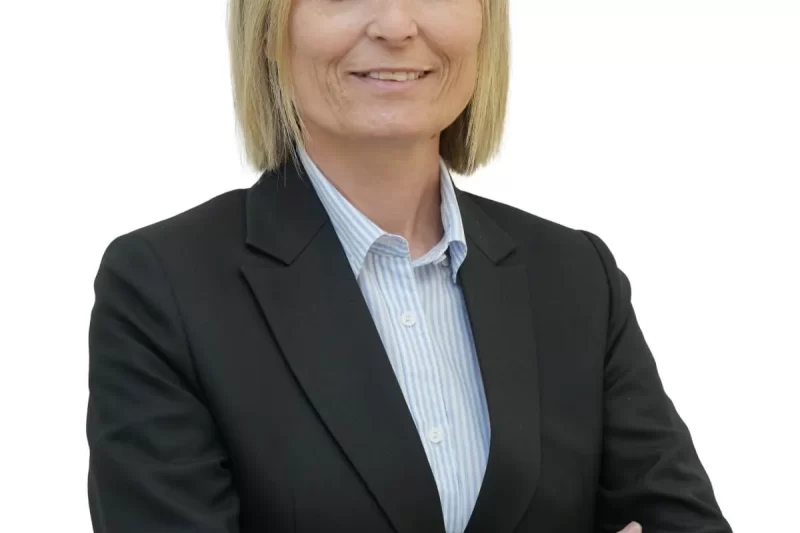 salome-joubert-head-of-soft-services-farnek